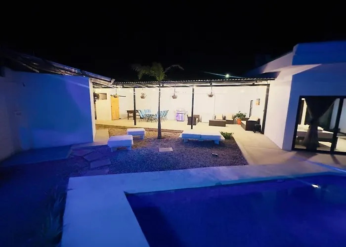 Luxury 3br- 4ba And Private Pool Hébergement de vacances